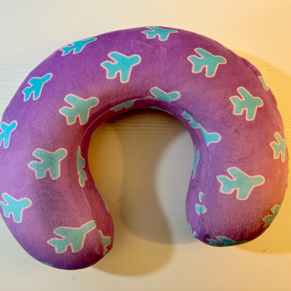Stoney Clover Pillow